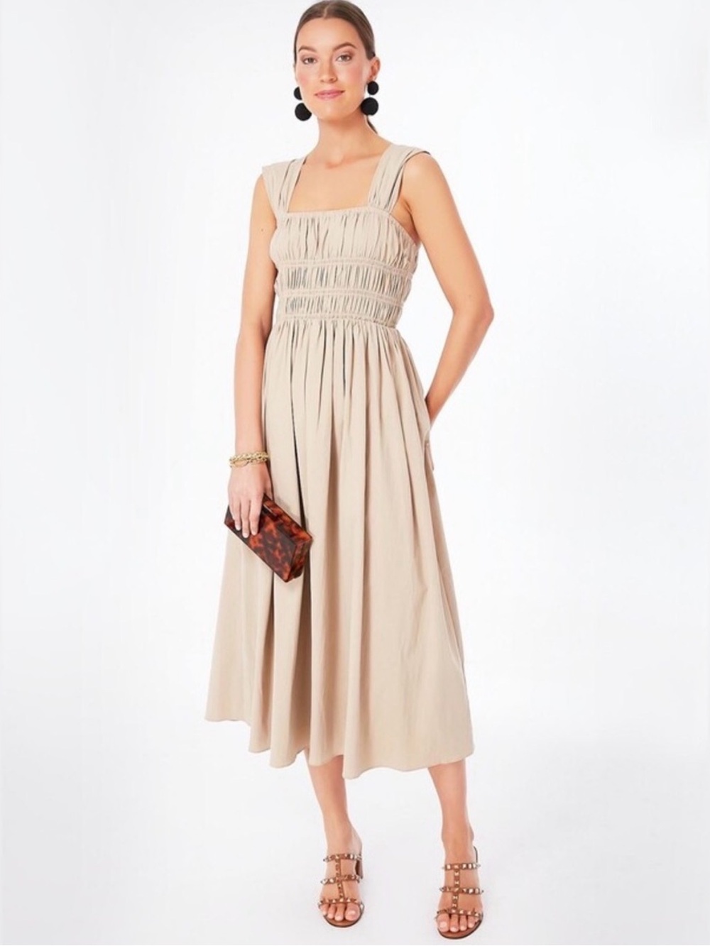 Tuckernuck Pomander Place Noah Smocked Cotton Midi Dress Biscotti Beige | L